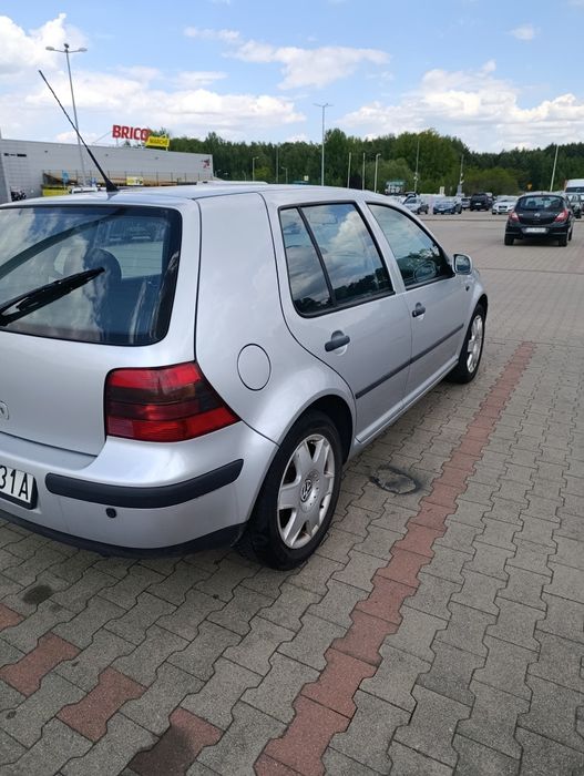 Golf 4 1.6 105km
