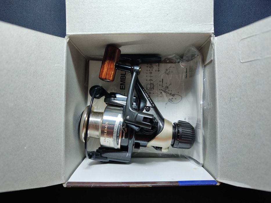 Kołowrotek Daiwa EMBLEM-X 2050- Nowy