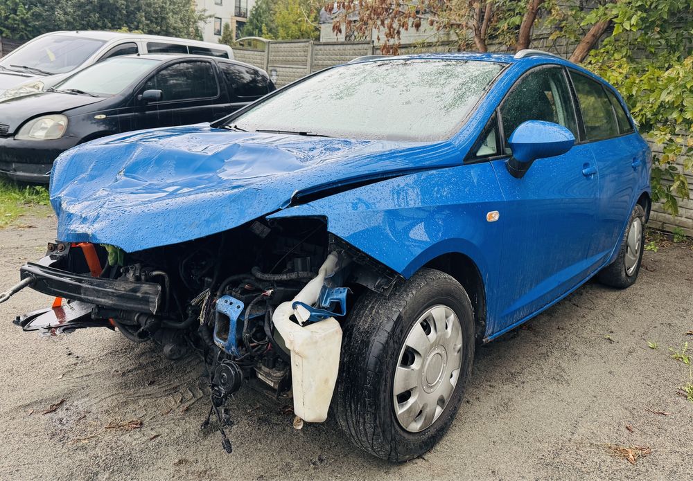 Продам Seat Ibiza 2012 рік 1.2 Дизель після ДТП!