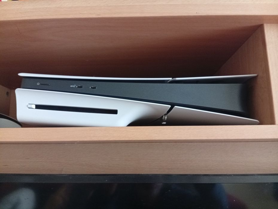 Playstation 5 slim digital