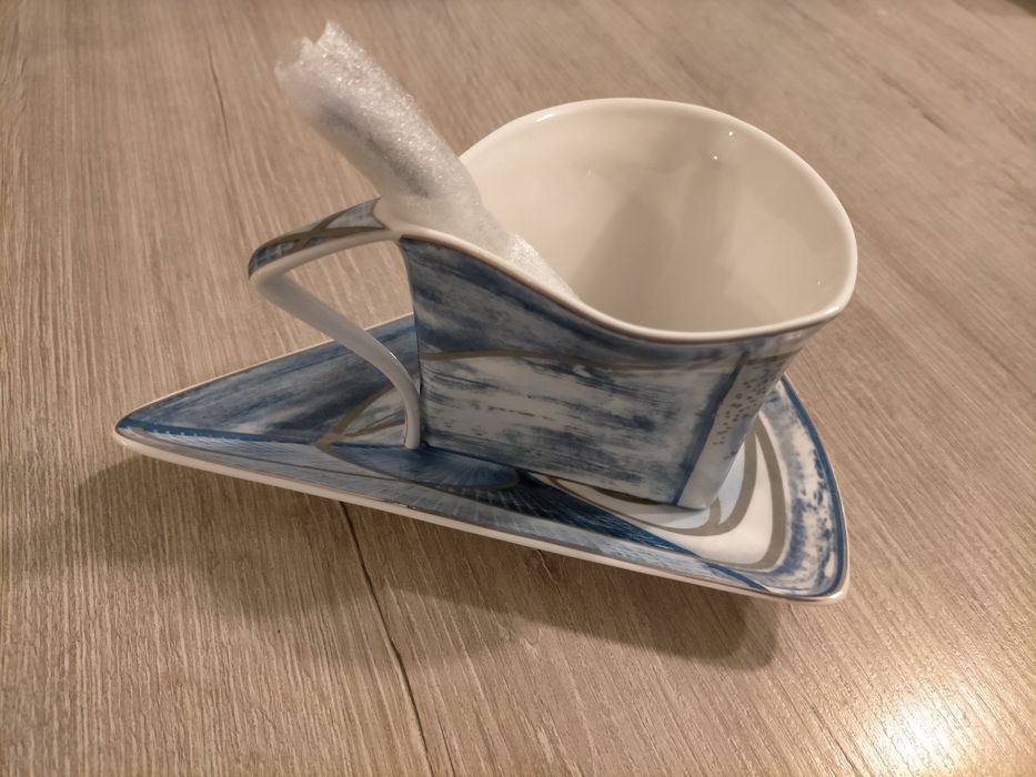 Zestaw filiżanek Queen Isabell