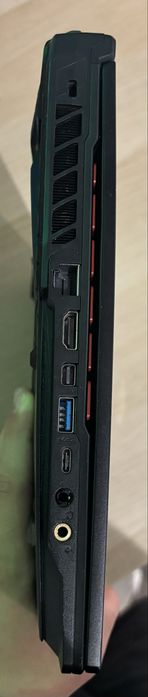 Laptop MSI GL65 95C