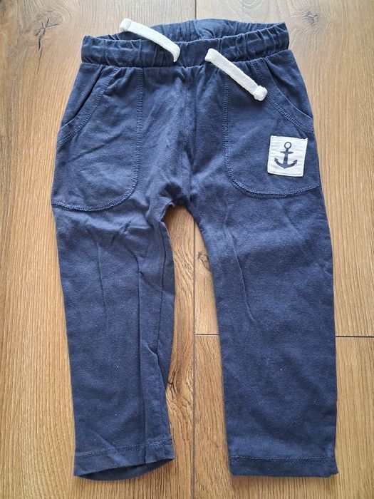 Spodnie rozmiar 86 / 7 szt