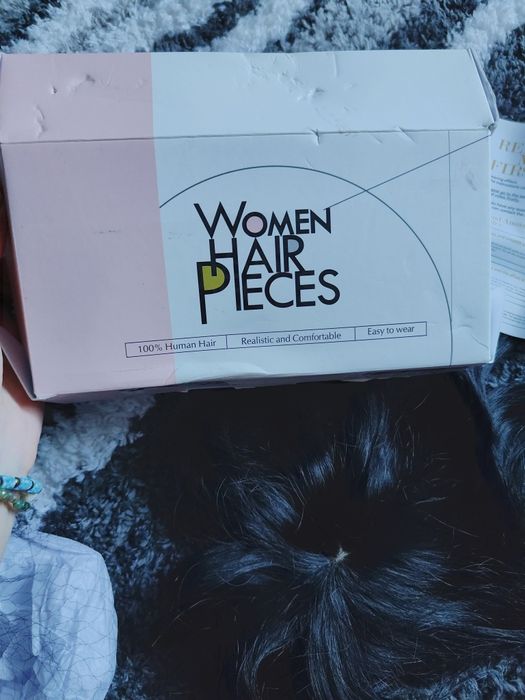 Tupecik czarny z grzywką