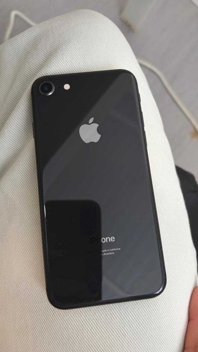 Iphone 8 em bom estado