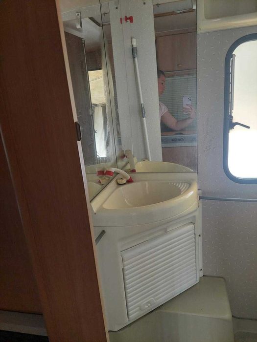 Rolote Adria Óptima (em bom estado)