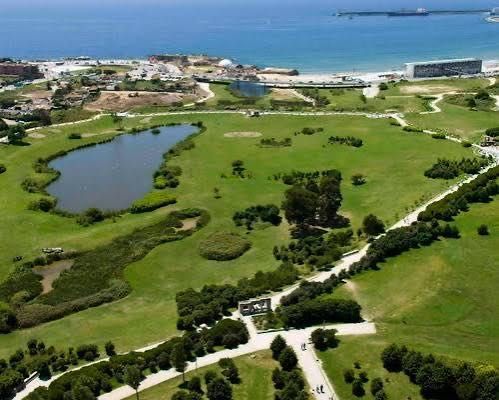 Arrendamento Moradia T4 com  jardim e vista mar na Foz do Douro