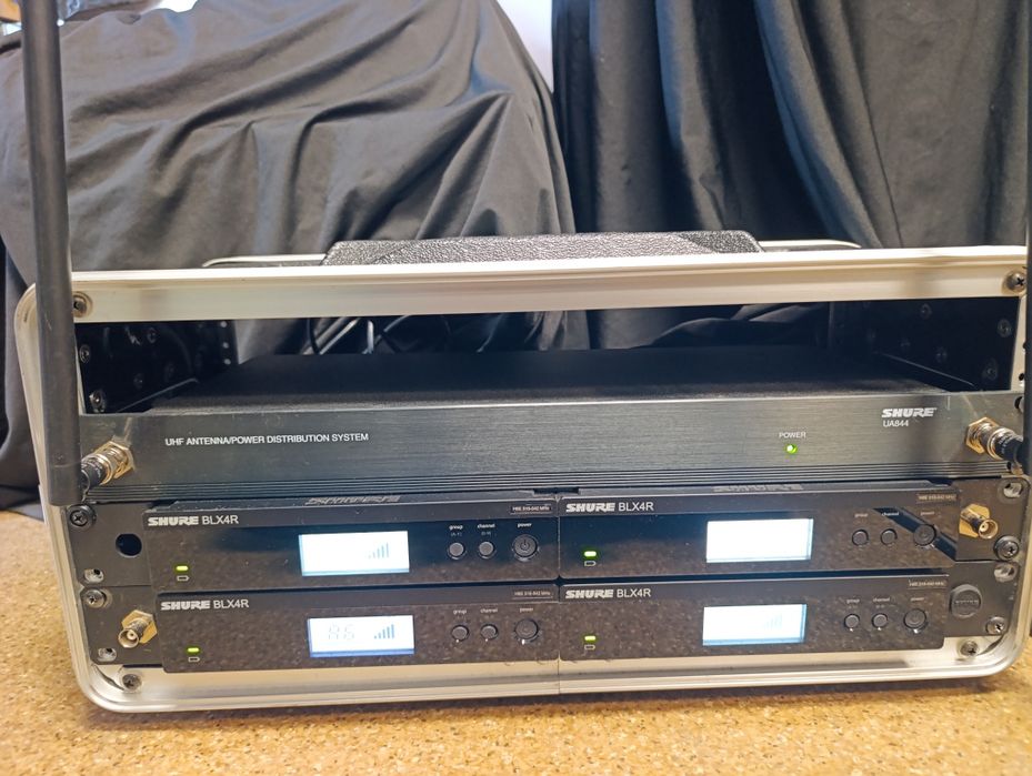Zestaw Shure blx /blx4r, splitter Shure, case, anteny