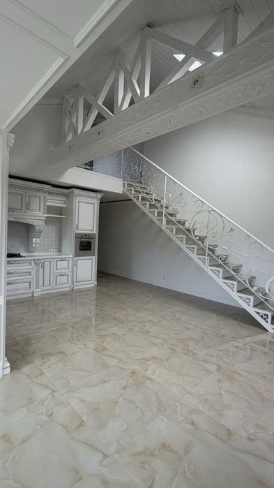 Продам дворівневу квартиру з ремонтом