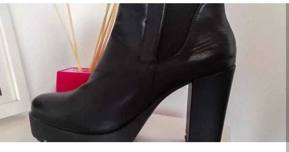 Calçado feminino vários modelos