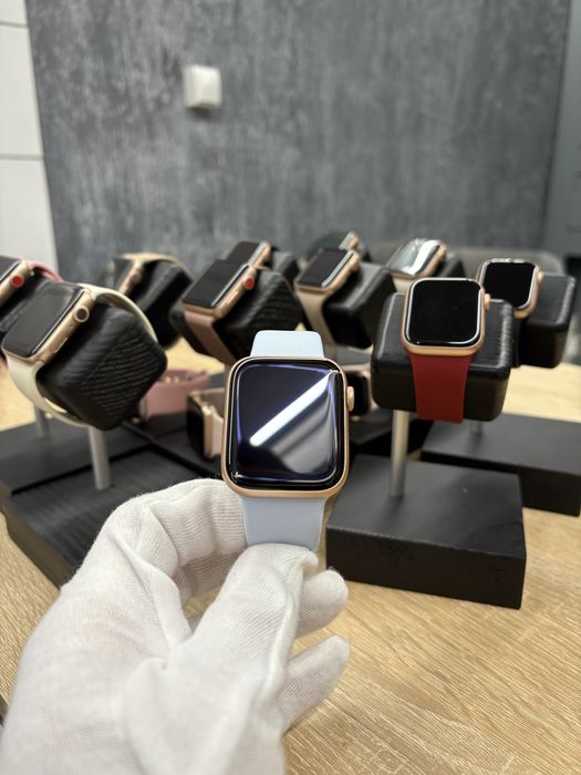 Apple Watch Gold в усіх поколіннях 38мм 40мм 42мм 44мм 46мм