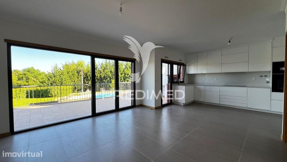 Moradia T3 Condominio Privado