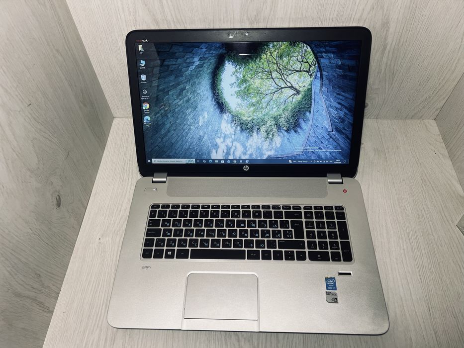 Ігровий ноутбук intel core i7 / NVIDIA Geforce GT 740M / ssd 128 / hdd 1tb