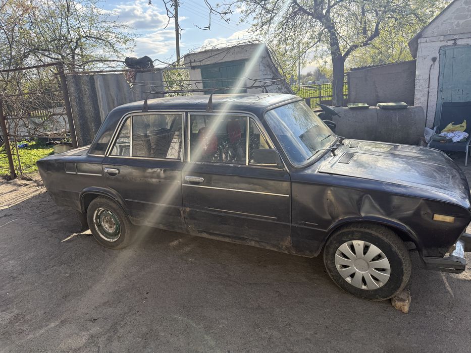 Продам машыну недорого