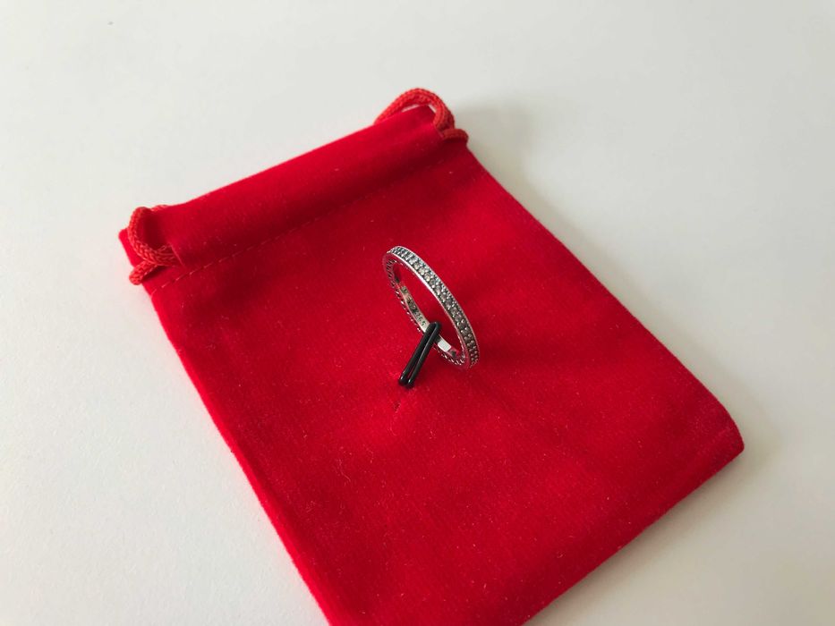 Anel Hearts Pandora em Prata de Lei 925 Novo
