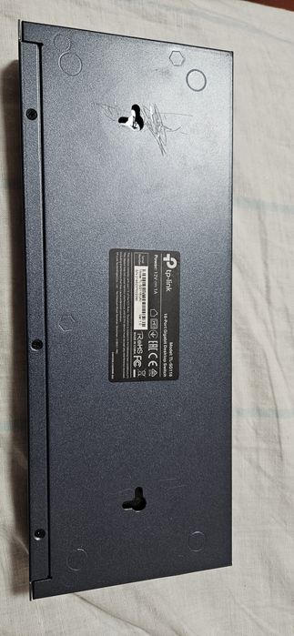 TP-Link TL-SG116 — гигабитный свитч на 16 портов