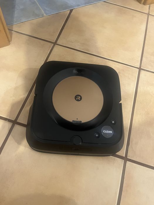 Irobot braava jet M6