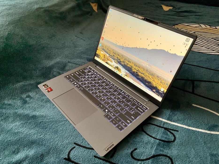 Як новий Lenovo ThinkBook 14 G7 2025 рік AMD Ryzen 5 7535hs