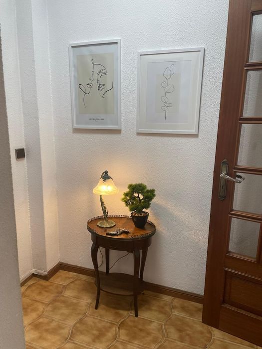 Quartos para arrendar só para mulheres - Maia