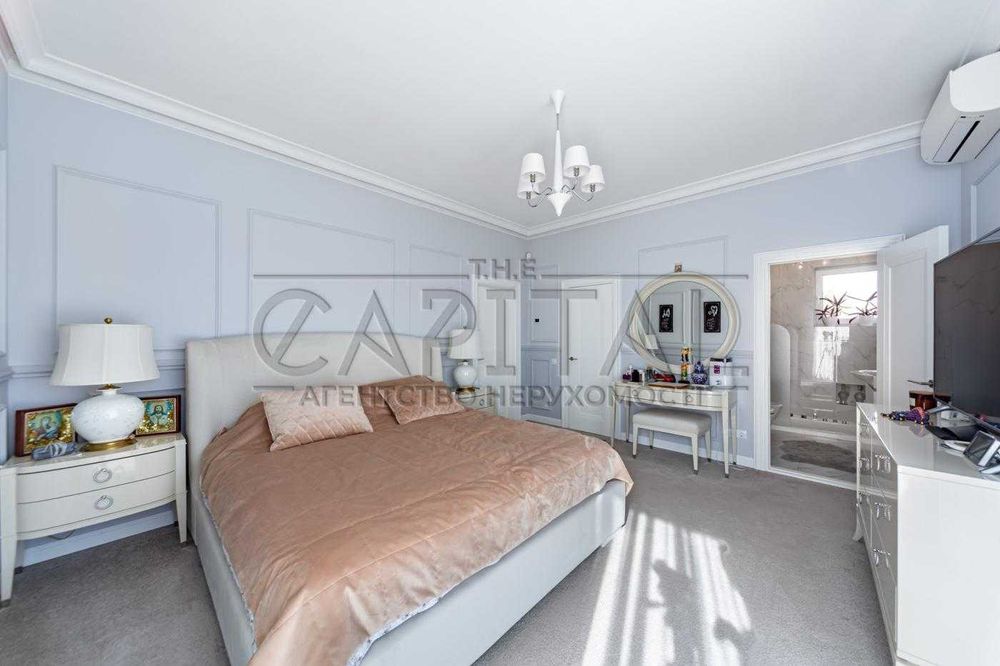 Престижний будинок в Крюківщіні 400м2, гараж та басейн