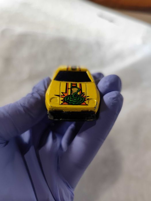 Carro coleção Porsche 928 Cobra Snake Yellow