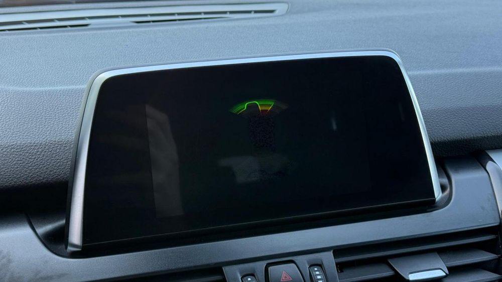 BMW 216 Gran Tourer — fotografia 12