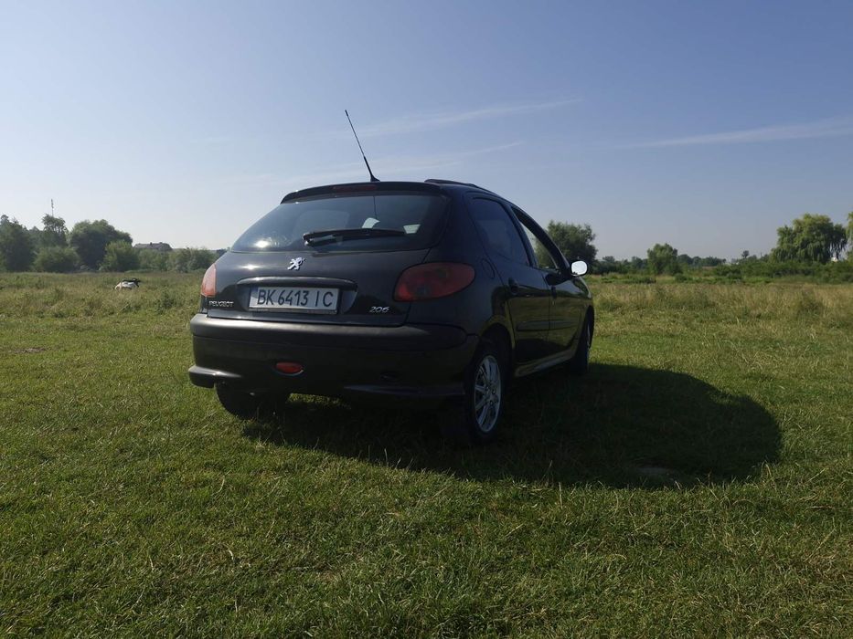 Продам Peugeot 206