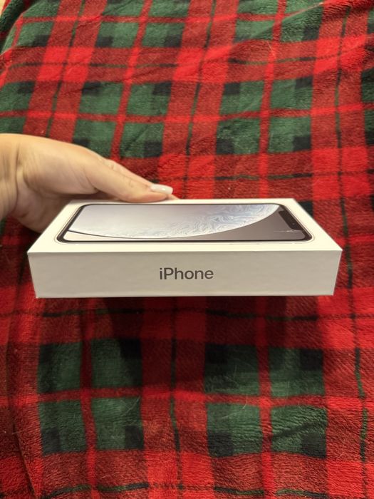Używany IPhone XR 64 gb