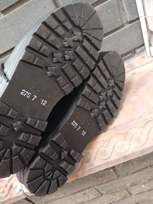 Кожанные берцы.42 размер.