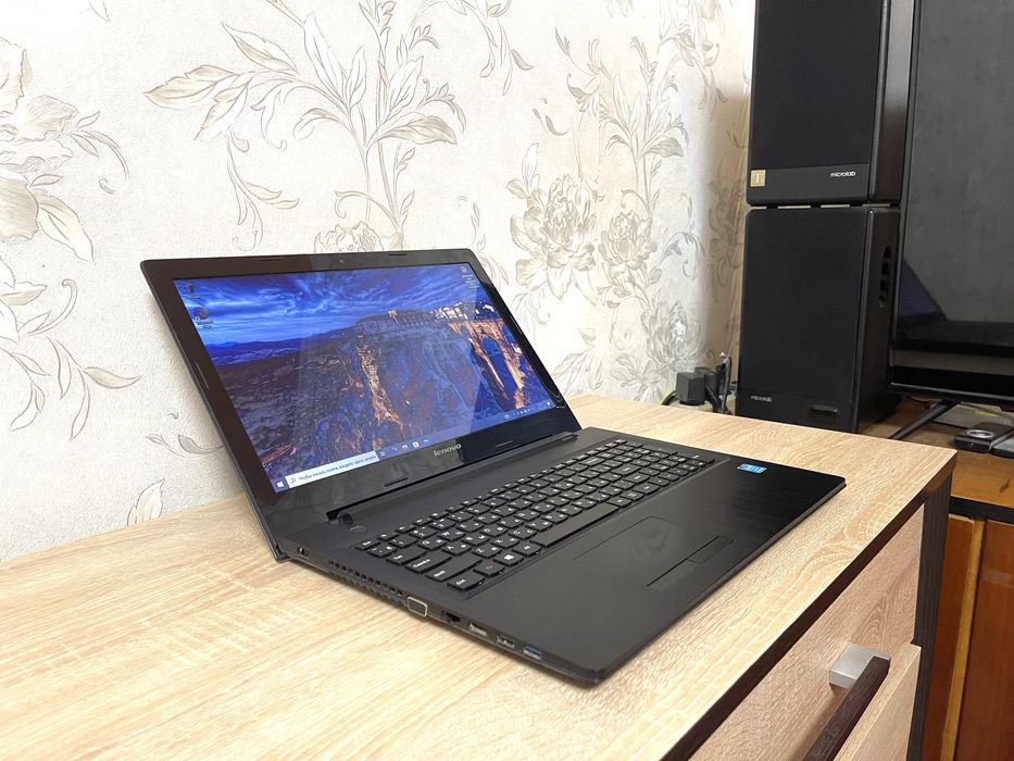 Lenovo G50-70 / 15.6" / 4GB RAM / 500GB / Тонкий корпус / Батарея 2 год