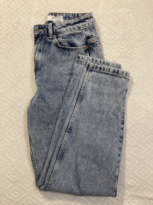 Jeansy mom w rozmiarze 36