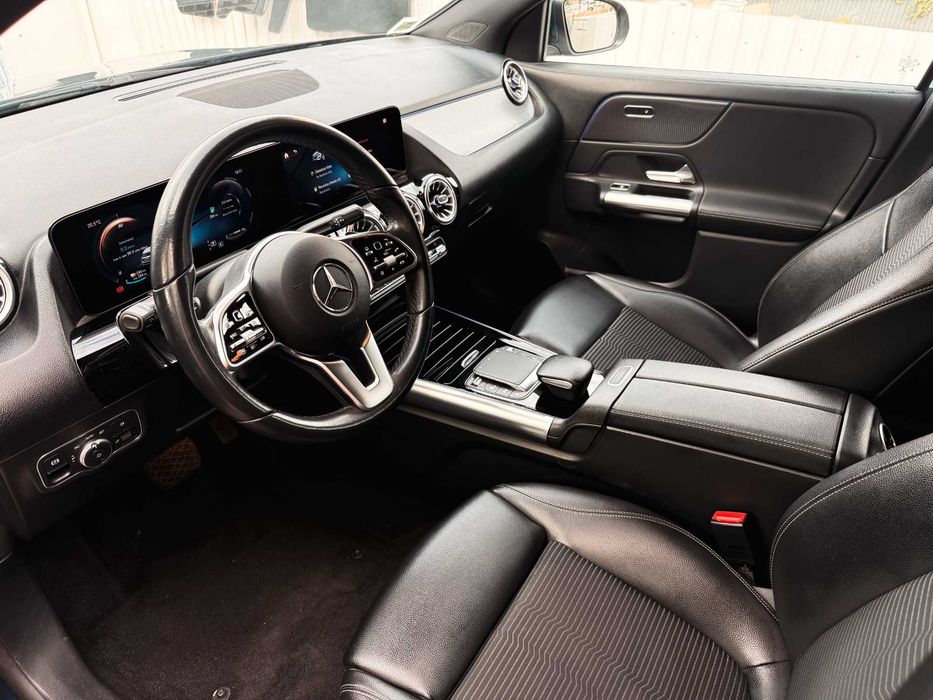 Mercedes-Benz EQA — fotografia 9