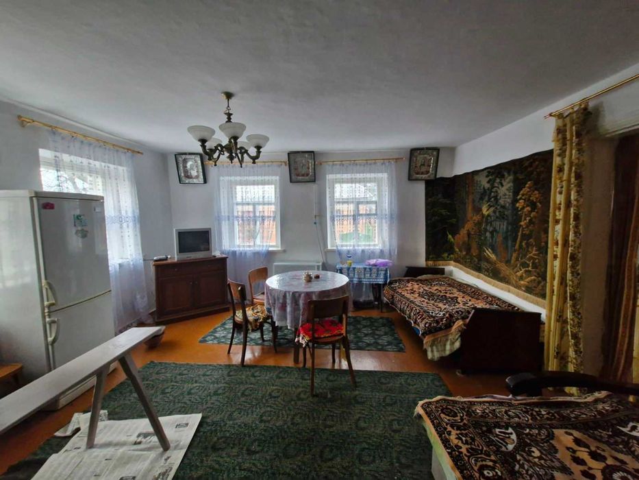 Продаж будинку у селі Дашківці