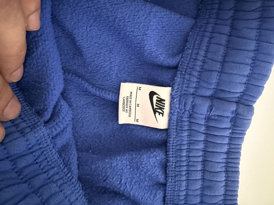 Spodnie dresowe nike niebieskie M stan bdb