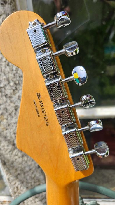 Fender Stratocaster 2010 - Pickups custom e outros upgrades