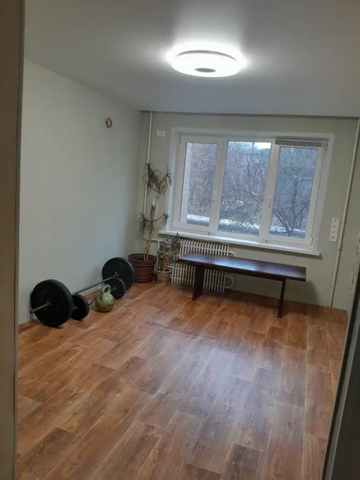 Продажа 3ком на проспекте Поля(Кирова)