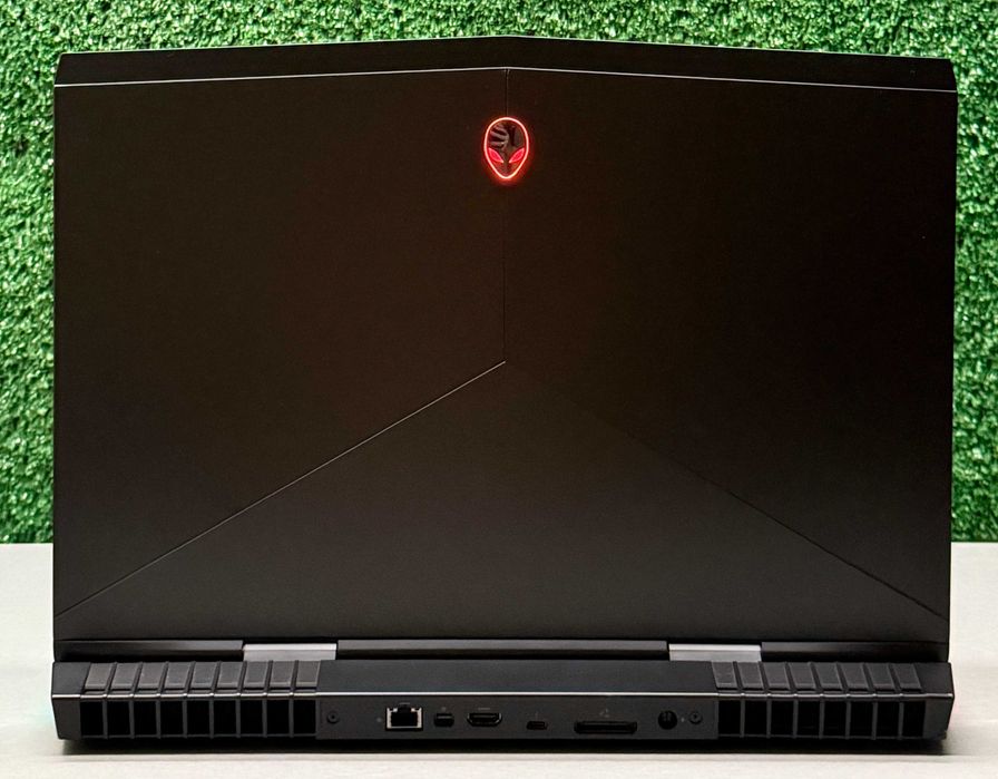 Dell Alienware R5 17.3"/i7-8750H/RAM 16GB/SSD 512GB/GTX 1070 8GB GAME ...