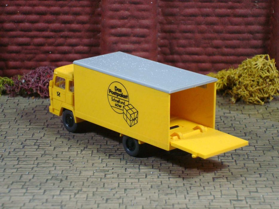 Wiking 550 - Magirus-Deutz / Camião Postal "Deutsche Post" / Usado (2)