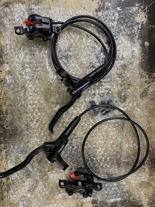 Гальма гідравлічні Shimano MT200 + диски