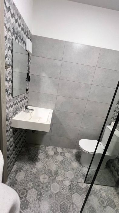 Здається в оренду 1 км.кв. Центр.