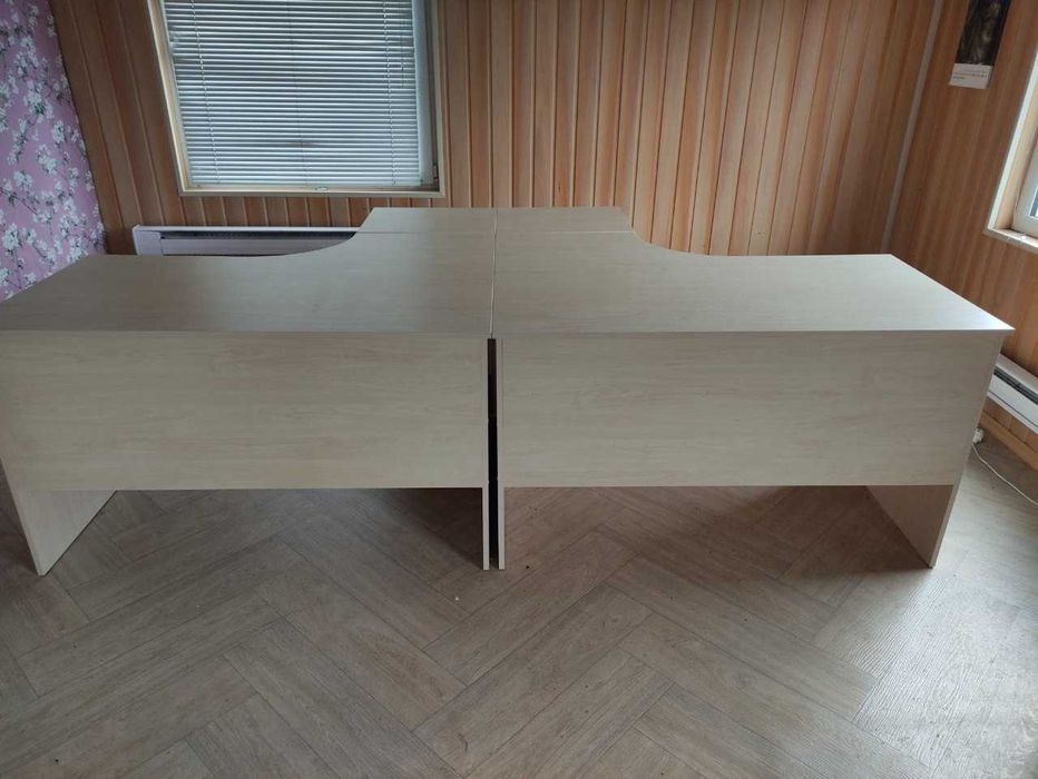 Продам меблі для офісу