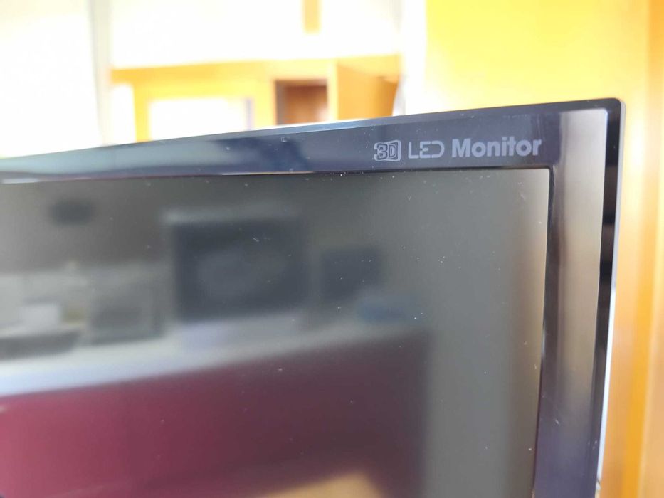 Monitor LG Flatron D2342P-PN 23" Full HD | HDMI/DVI/VGA + Função 3D