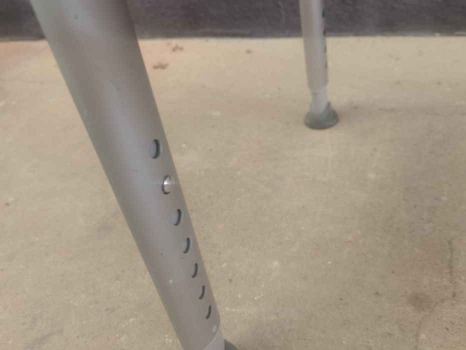 Cadeira de Banho e Sanitária ETAC Swift Freestanding - como nova