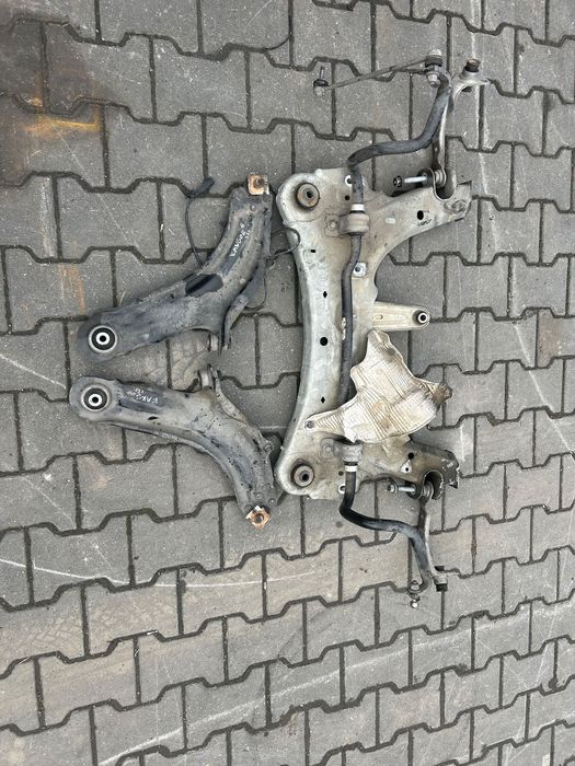 Renault Kangoo III 2013- kołyska sanki wózek trawers wahacze