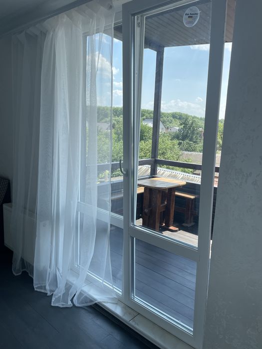 Будинок на Новий рік( 5-6 сімей 12-14 чол) з банею і банкеткою