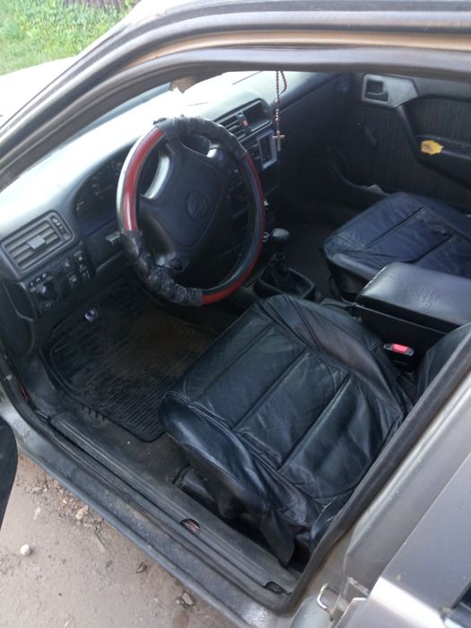 Продам Опель бензин