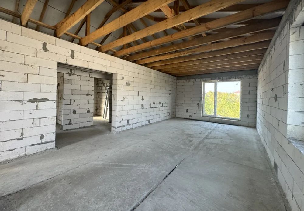 Ціна низ ринку, велика ділянка! Просторий великий будинок 35926