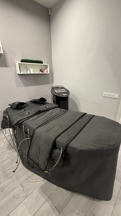 Апарат пресотерапіі і міостимуляціі