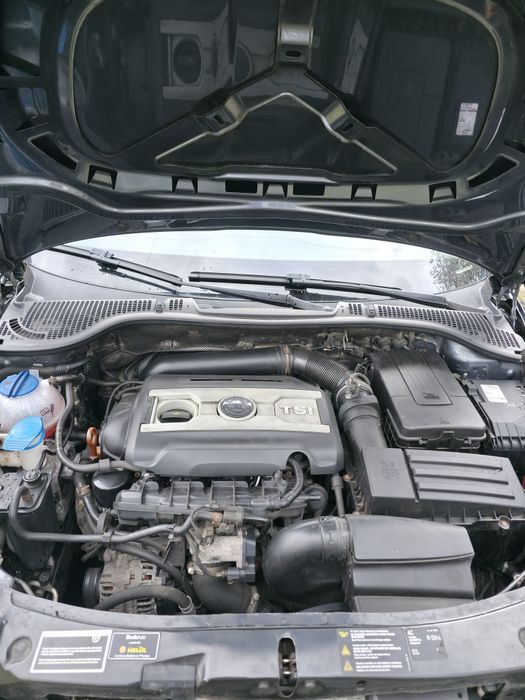 Октавія а5 2010 1.8tsi 7100$