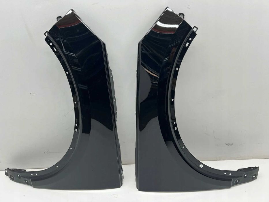 VOLVO XC40 крило переднє заднє ліве праве